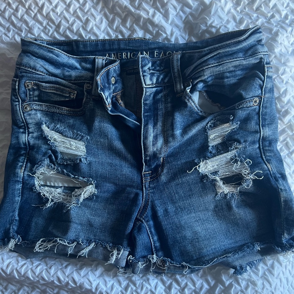 American eagle shorts size 6